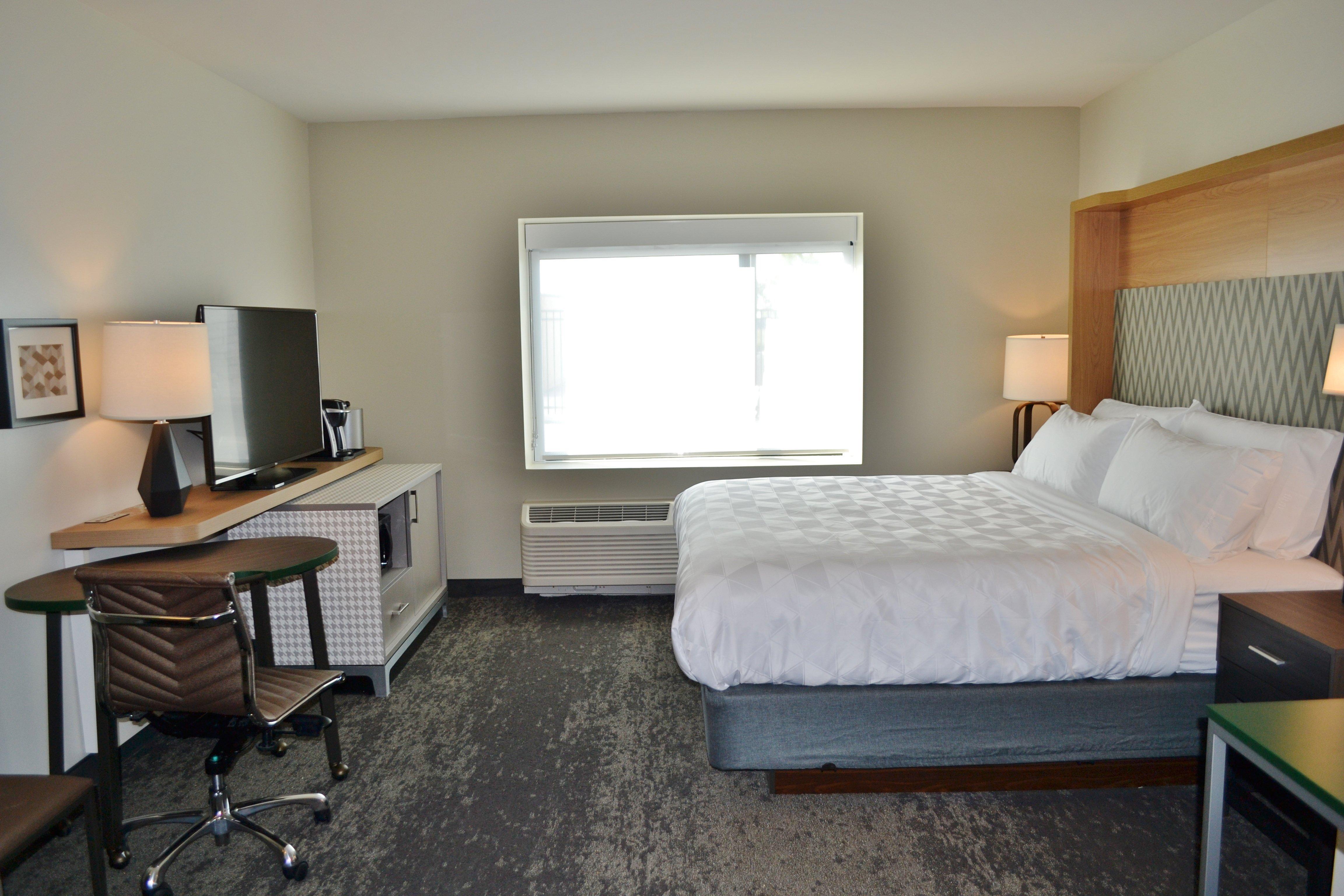 Holiday Inn - Columbus By Ihg Exterior photo