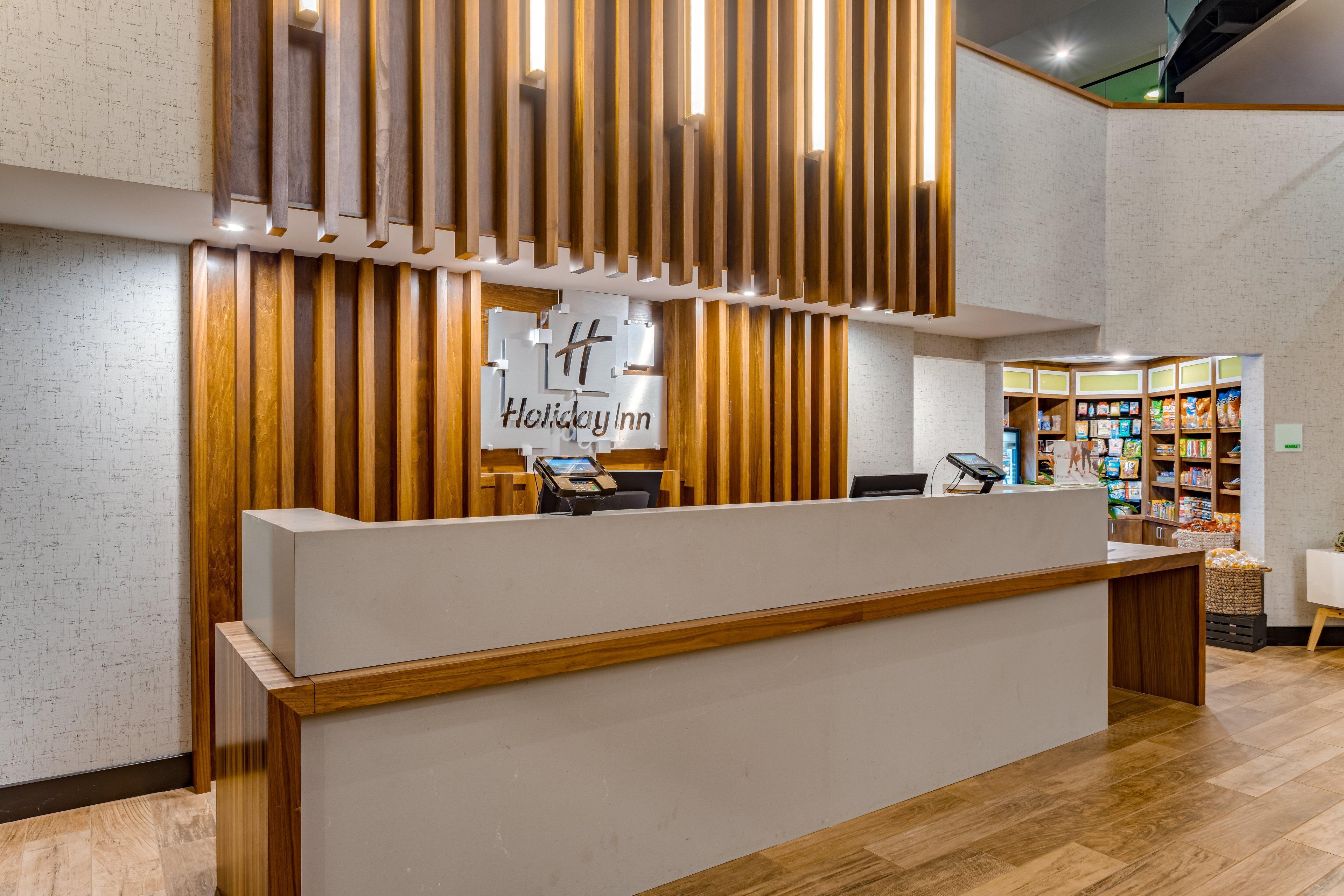Holiday Inn - Columbus By Ihg Exterior photo