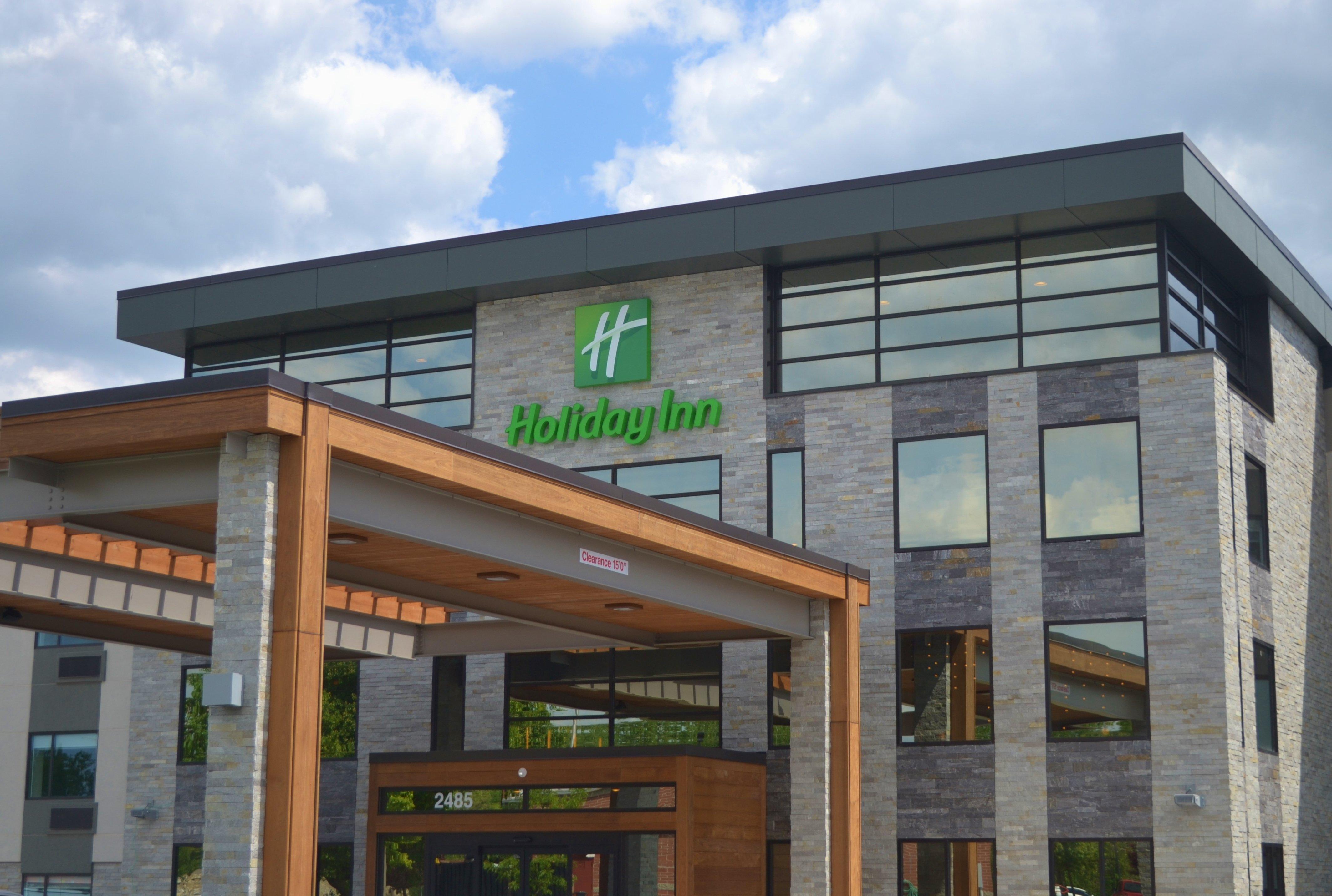 Holiday Inn - Columbus By Ihg Exterior photo