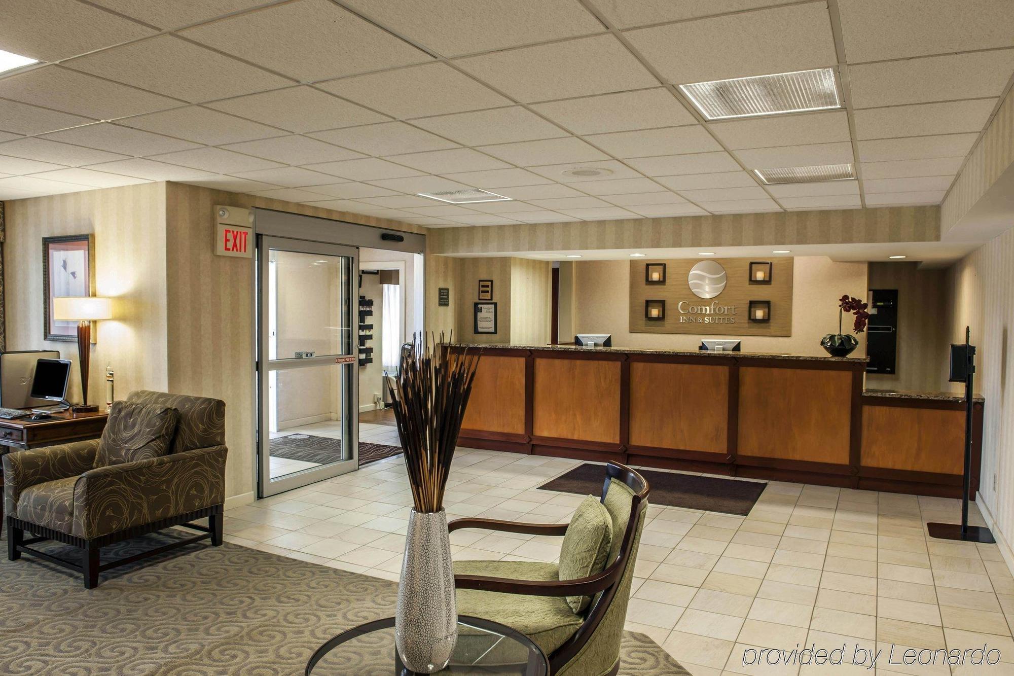 Holiday Inn - Columbus By Ihg Exterior photo