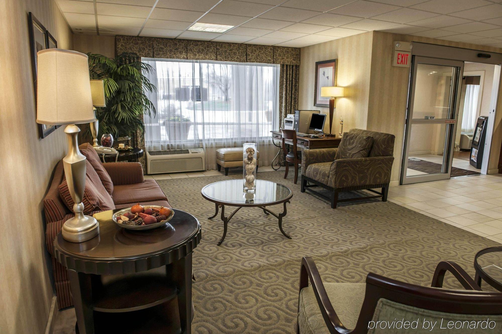 Holiday Inn - Columbus By Ihg Exterior photo