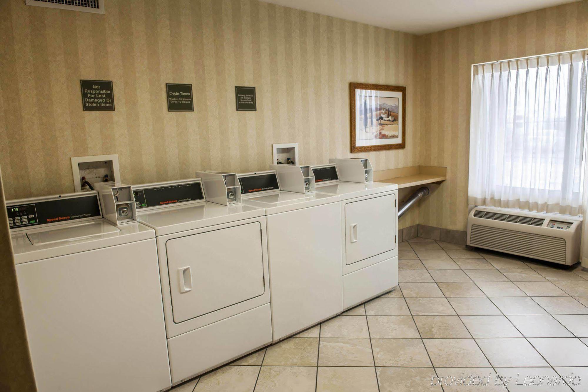 Holiday Inn - Columbus By Ihg Exterior photo