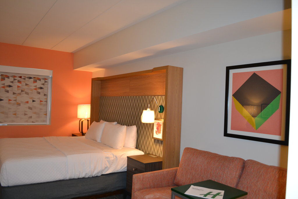 Holiday Inn - Columbus By Ihg Exterior photo